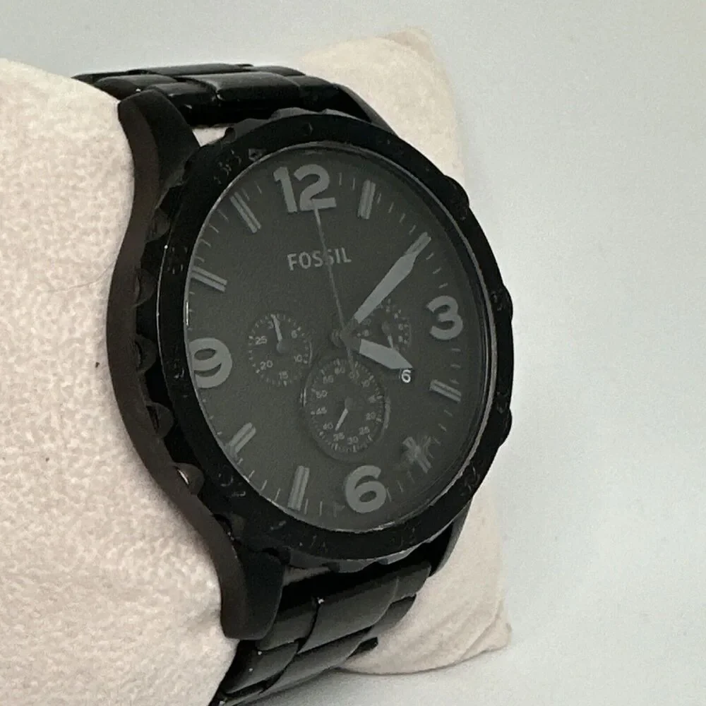 Fossil JR1523 Men's Black Stainless Steel Analog Dial Chronograph Watch HME355